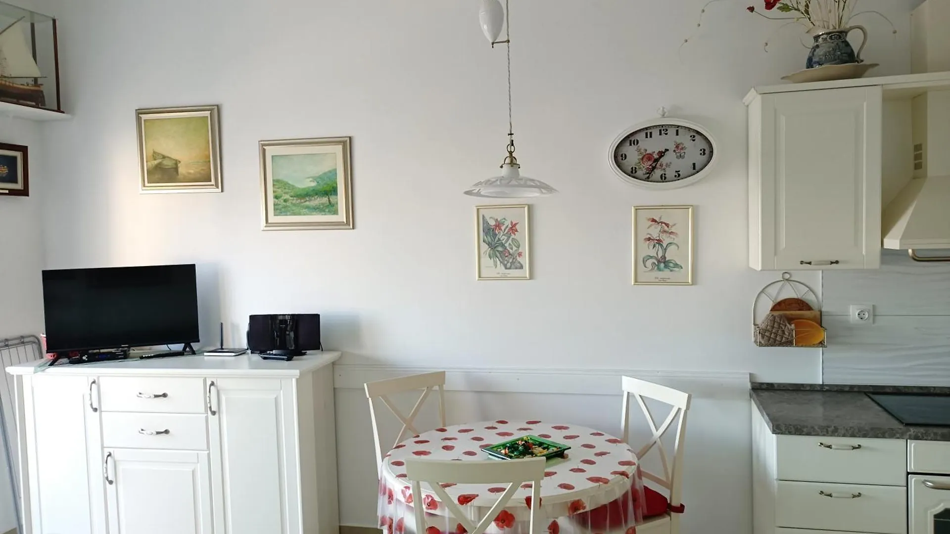 Annamaria Daire Pula Hırvatistan